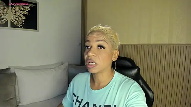 summer night  online show from December 14, 12:33 pm