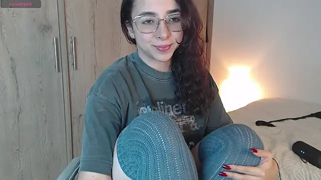 Abii 26 online show from October 22, 2:11 am