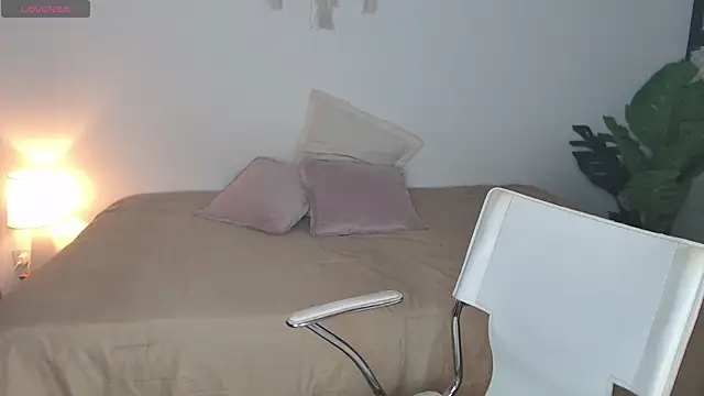 Abii 26 online show from October 31, 11:33 pm