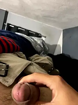 Snapshot of zeclex2 chatting on January 9, 9:22 pm zeclex2 online show from January 9, 9:22 pm