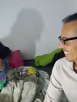 KarameloVzla online show from December 20, 4:21 pm