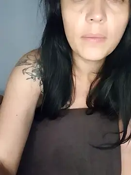 KarameloVzla online show from November 18, 1:47 pm