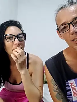 Snapshot of KarameloVzla chatting on September 22, 8:09 am KarameloVzla online show from September 22, 8:09 am