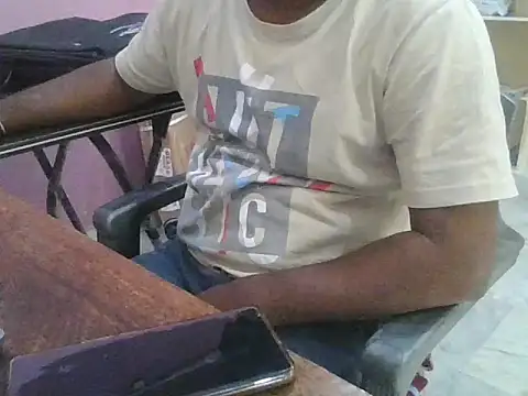 ITGuyhyd online show from November 17, 7:34 am