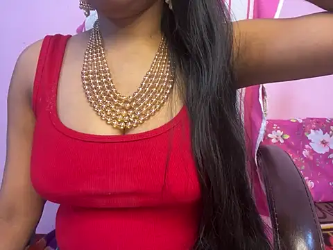 Snapshot of roshni-5 chatting on February 17, 6:39 pm roshni-5 online show from February 17, 6:39 pm