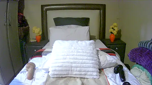 Kimmyboobs online show from October 2, 6:33 pm