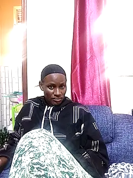 Snapshot of hairy_pussy4 chatting on February 28, 9:09 am hairy pussy4 online show from February 28, 9:09 am