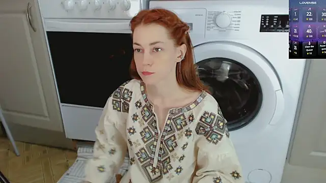 Snapshot of Amina_Barbarian chatting on October 17, 6:10 pm Amina Barbarian online show from October 17, 6:10 pm