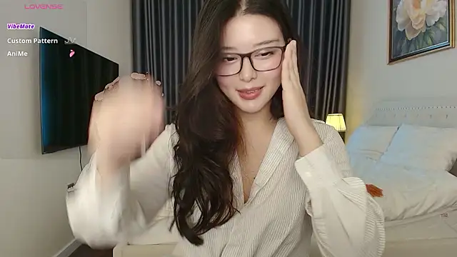 tenderlybaee online show from March 23, 4:34 am