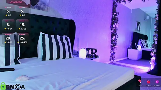 MashaReed  online show from November 20, 9:15 pm