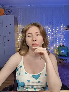 D0nna  online show from February 23, 4:51 pm