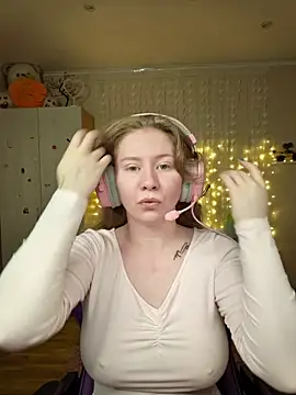 D0nna  online show from March 23, 7:14 pm