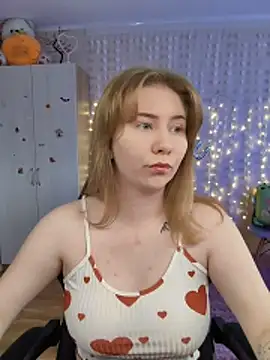 D0nna  online show from February 16, 9:41 am