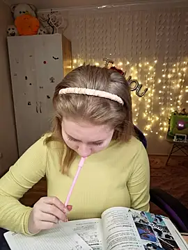 D0nna  online show from March 10, 9:52 pm