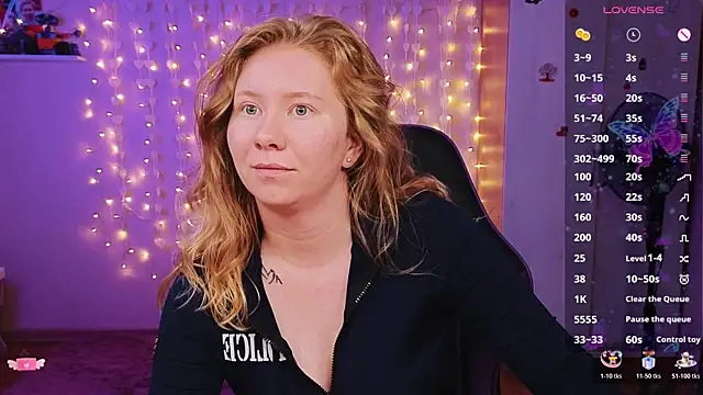 D0nna  online show from June 8, 1:28 am