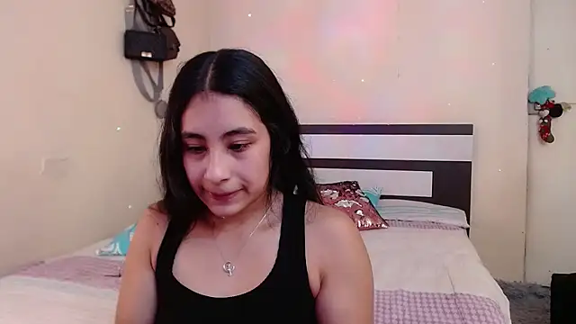 chika hellar online show from March 13, 8:47 pm