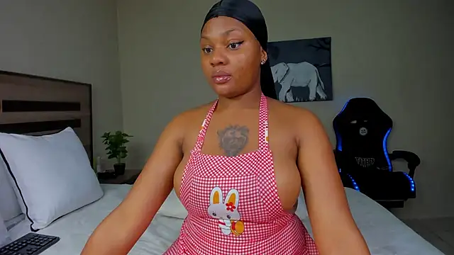 Renee-18 online show from October 21, 12:32 am