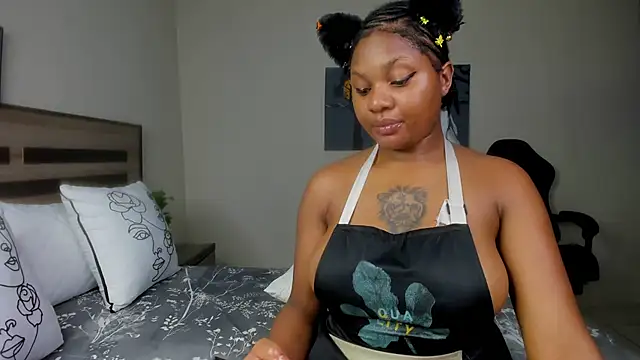 Renee-18 online show from February 16, 11:50 pm