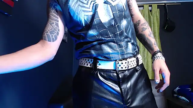 Dicaprioo  online show from June 5, 4:50 am