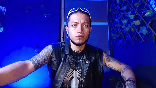 Dicaprioo  online show from November 13, 2:26 am