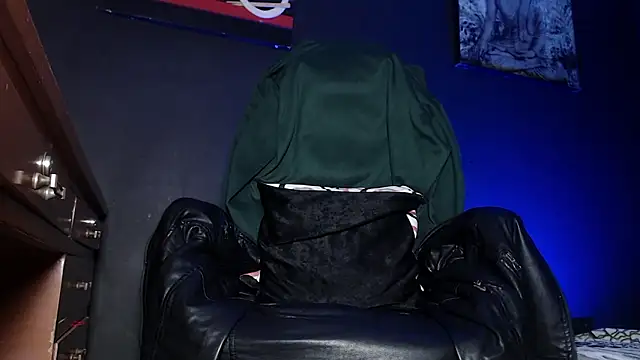 Dicaprioo  online show from March 27, 5:05 am