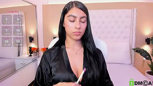 Emily roux online show from November 9, 4:38 am