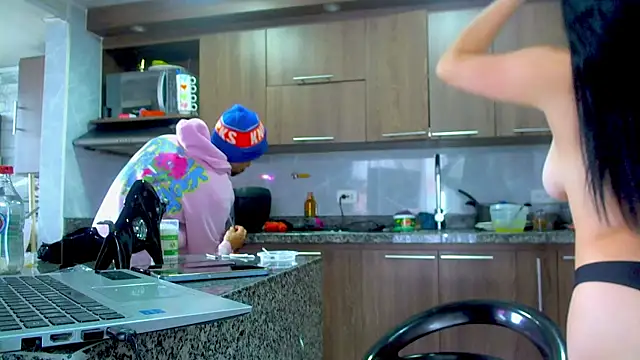 adan eva960 online show from March 12, 6:53 pm