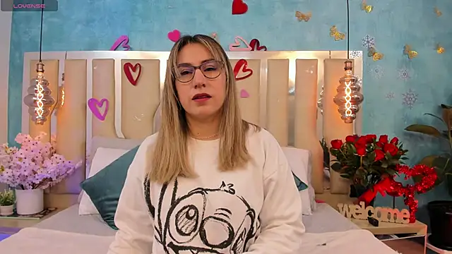 RubbyTaylor online show from February 14, 11:43 am