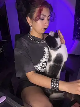  Gothiccbitch  online show from November 23, 4:33 am