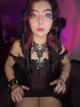 Snapshot of _Gothiccbitch_ chatting on July 13, 6:35 am Gothiccbitch online show from July 13, 6:35 am