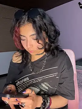  Gothiccbitch  online show from February 4, 6:25 am