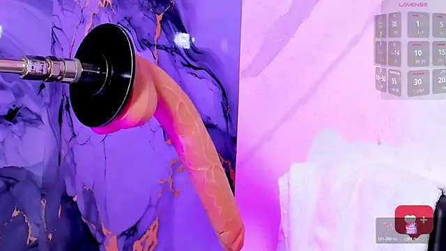 kristal blond online show from January 12, 8:10 am