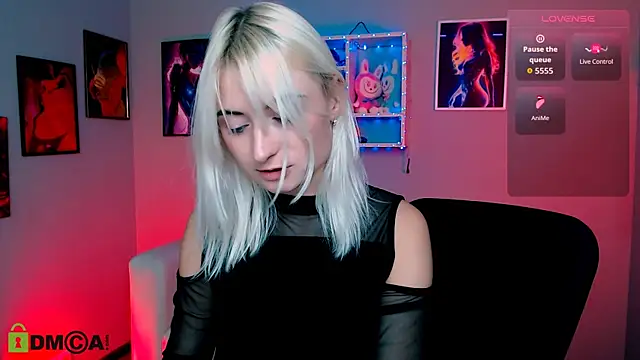 melisa white1 online show from November 21, 8:30 pm