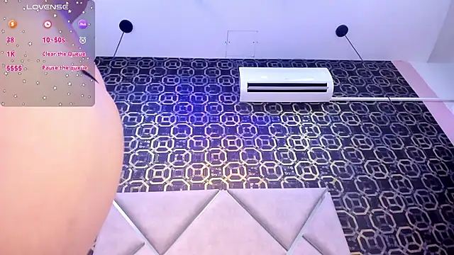 Snapshot of CherryBlossom23 chatting on September 10, 1:15 am CherryBlossom23 online show from September 10, 1:15 am