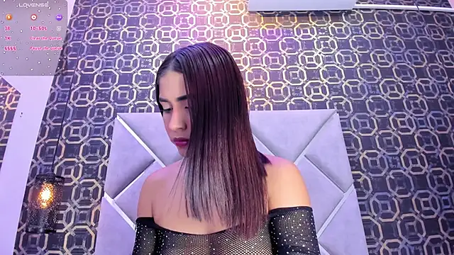 Snapshot of CherryBlossom23 chatting on November 8, 1:31 am CherryBlossom23 online show from November 8, 1:31 am