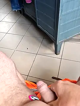 Szeltolo001 online show from April 21, 12:01 pm