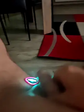 Szeltolo001 online show from February 14, 3:07 am