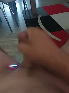Szeltolo001 online show from June 17, 3:17 am