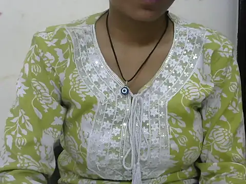 momo lov online show from October 4, 4:36 am