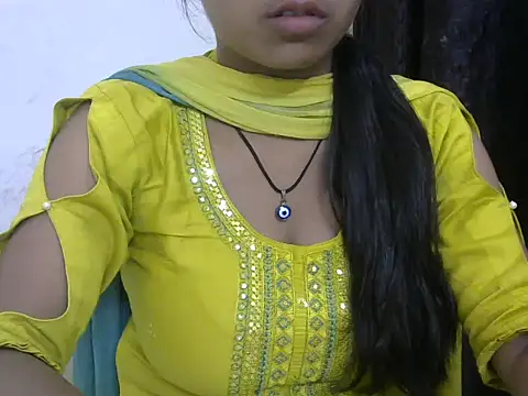 momo lov online show from September 24, 5:14 am