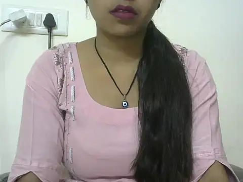 momo lov online show from October 6, 5:52 am