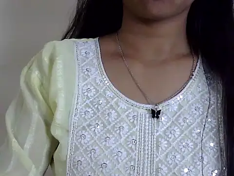 momo lov online show from March 5, 4:56 am