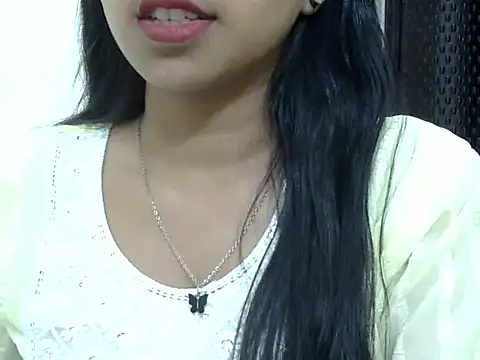 momo lov online show from March 12, 5:35 am