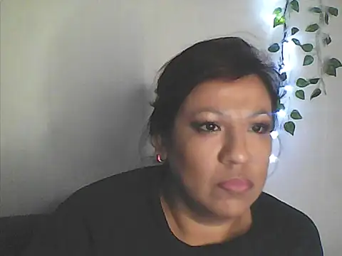 Erotic nayma online show from December 6, 2:22 pm