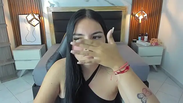 Snapshot of delilaquinn chatting on November 8, 12:42 pm delilaquinn online show from November 8, 12:42 pm