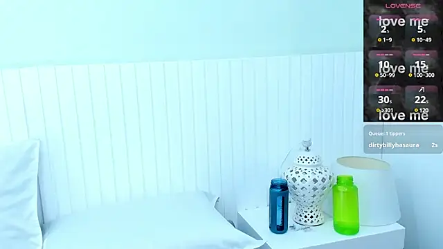 Snapshot of katia_expensive chatting on March 23, 3:43 am katia expensive online show from March 23, 3:43 am