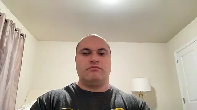 SluggishChase99 online show from February 4, 3:11 am