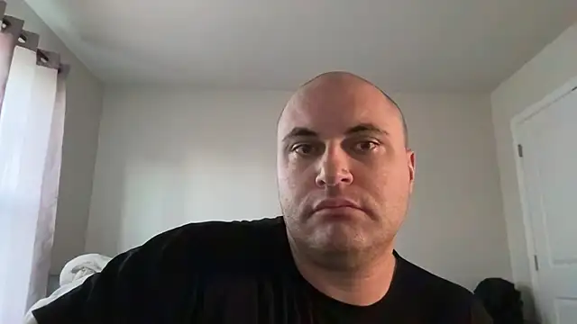 SluggishChase99 online show from March 1, 10:43 pm