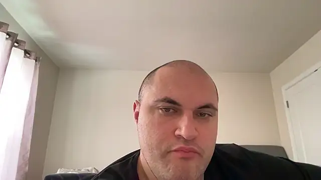 SluggishChase99 online show from February 16, 2:27 pm