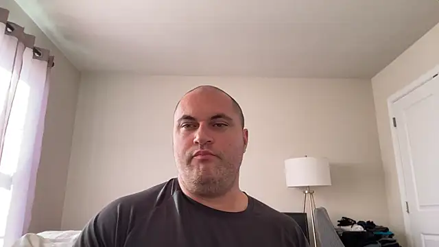 Snapshot of SluggishChase99 chatting on November 18, 4:10 pm SluggishChase99 online show from November 18, 4:10 pm